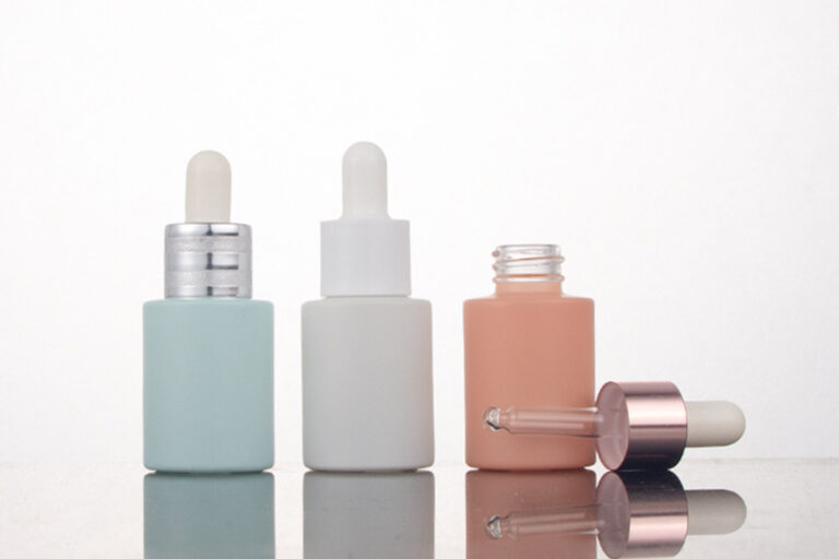 Brown dropper bottles are more protective than clear ones
