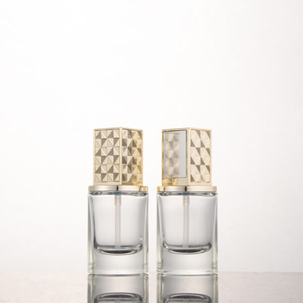 Luxury 30ml Clear Glass Skin Care Packaging Pump Sprayer Luxury Glass Lotion Bottle 